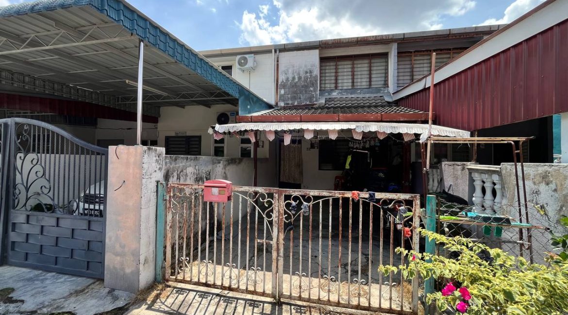 taman maju rapat salwani anasharta1