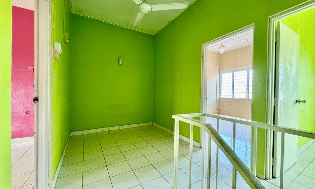 taman tapah rosmizi7