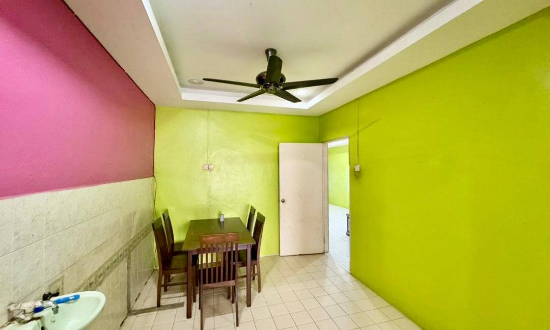 taman tapah rosmizi8