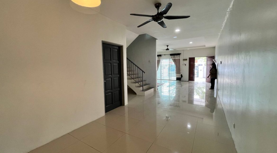 halaman meru permai marlis-anasharta17