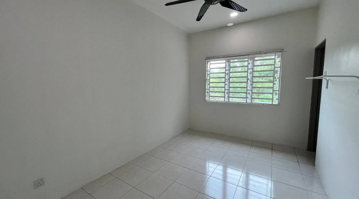 halaman meru permai marlis-anasharta6