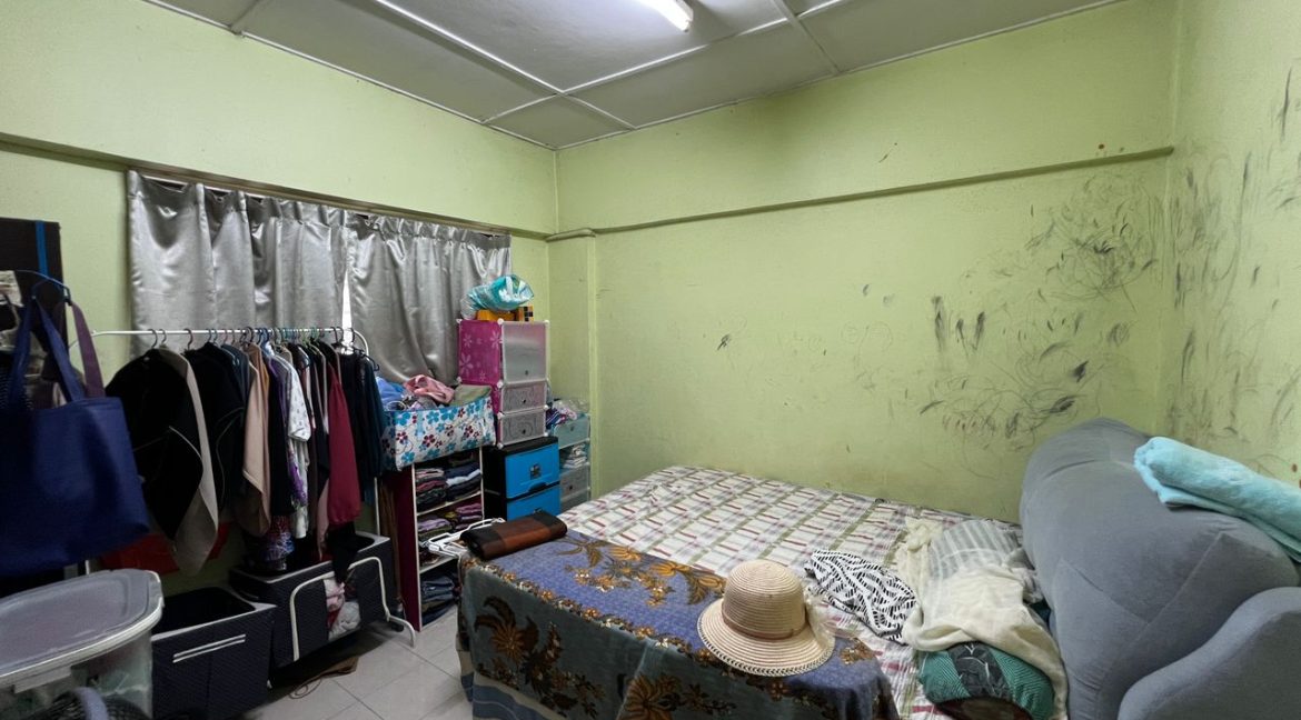 WhatsApp Image 2026-04-15 at 23.32.01