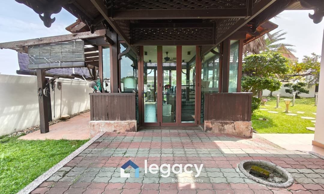 bungalow ipoh for sale4