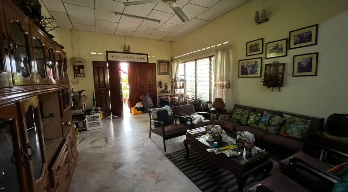 banglo kg assam kumbang11