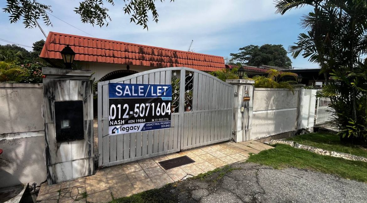 taman bunga raya datin j anasharta1