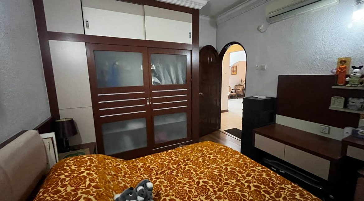 taman bunga raya datin j anasharta18