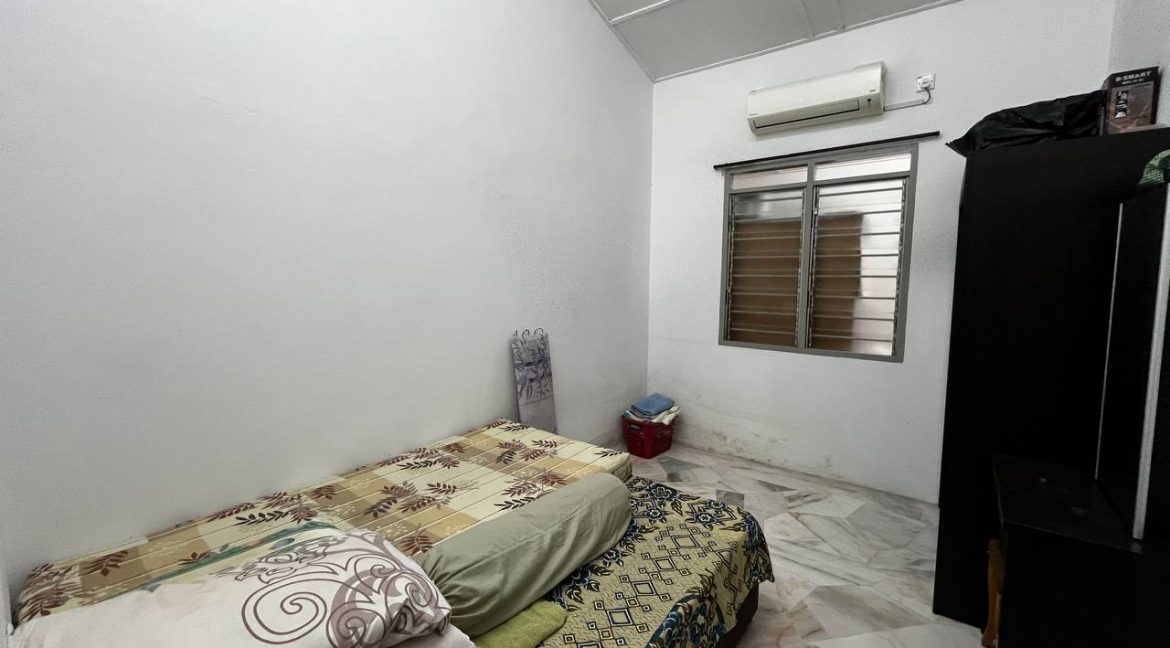 taman hillview shan anasharta10