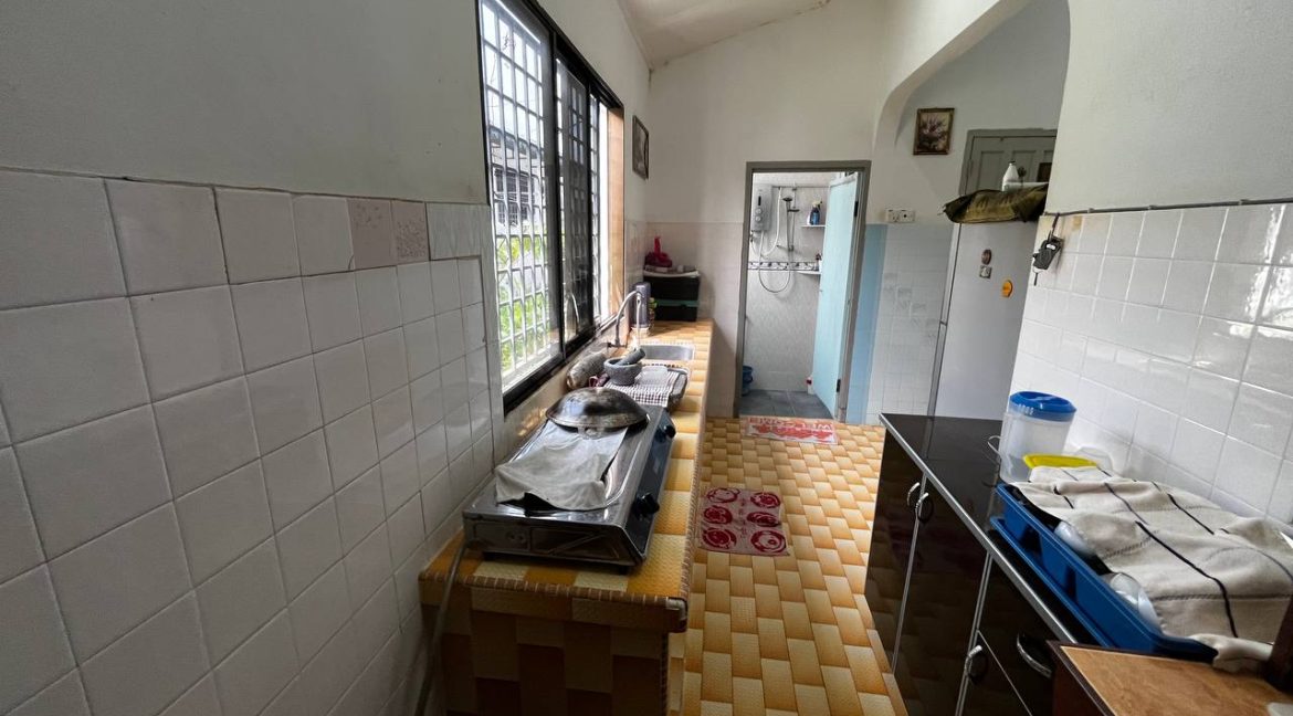 taman hillview shan anasharta16